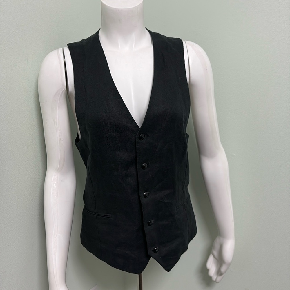 John Varvatos youth vest size 18